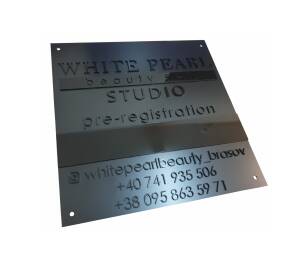 Фото Вивіска з об'ємними рельєфними літерами 400х400 мм